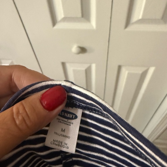 Old Navy Gray Cowl Neck Flutter Sleeve Sundress - Picture 3 of 3